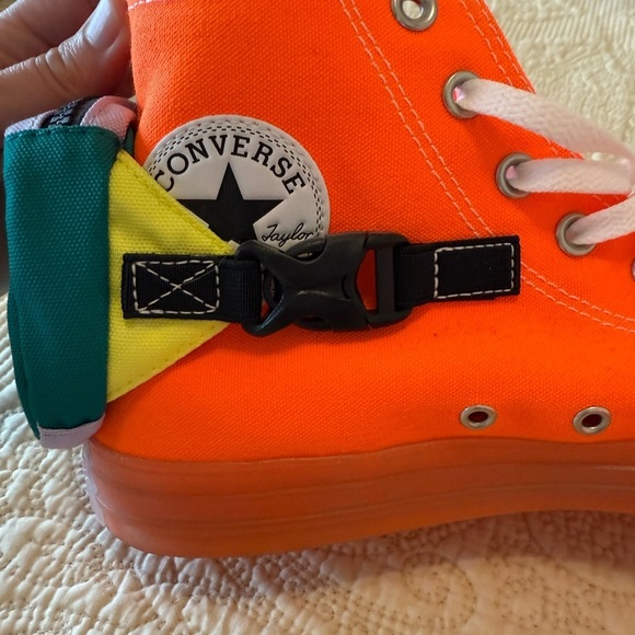 RARE - CONVERSE CHUCK TAYLOR ALL STAR NEON JELLY BUCKLE UP HIGH TOP - Men's 11 - Picture 2 of 6